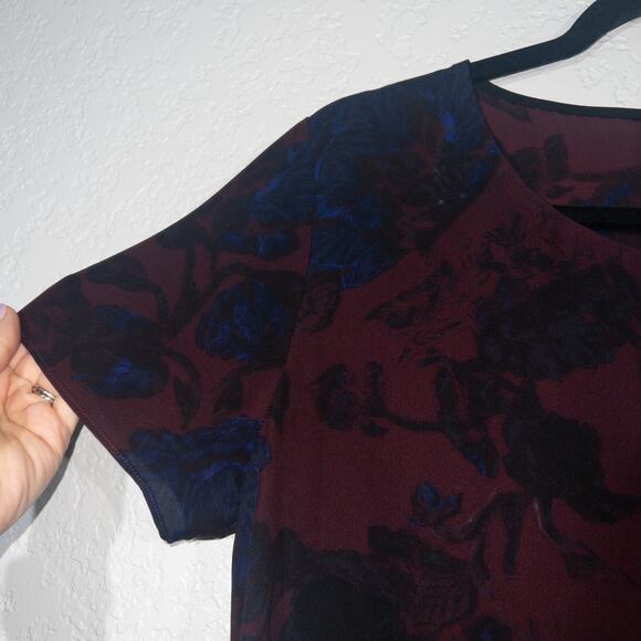 Aritzia Wilfred Maroon Floral 100% Silk Blouse Size Small - Picture 3 of 5